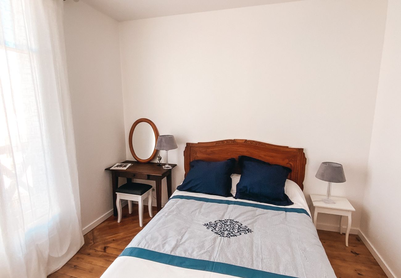 Apartamento en Biarritz - GRITXU- Playa & Tiendas, apartamento moderno para 4 personas